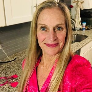 Meet your Posher, Carole